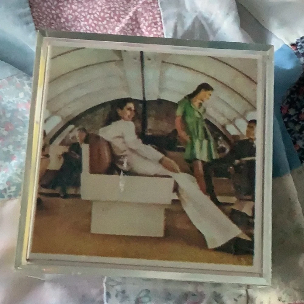 1970’s Vintage Plastic Cube Photo Holder Retro NOS